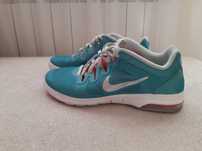 Buty sportowe  Nike w roz. 36,5