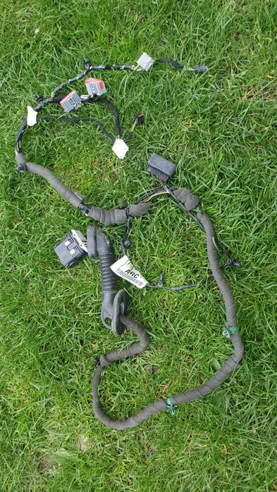 Скло  підйомники до  Ford Focus 2014