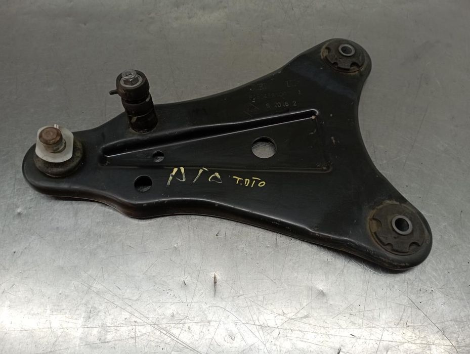 Braço de suspensão trás direito RENAULT Twizy (MAM_)