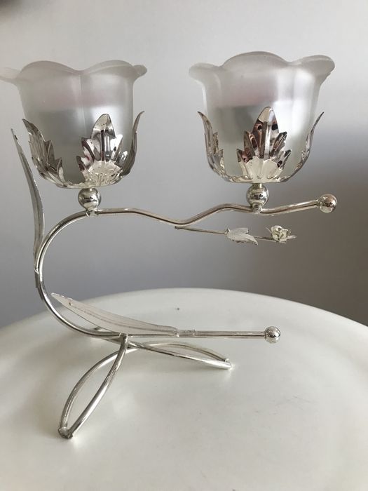 Sprzedam świecznik .