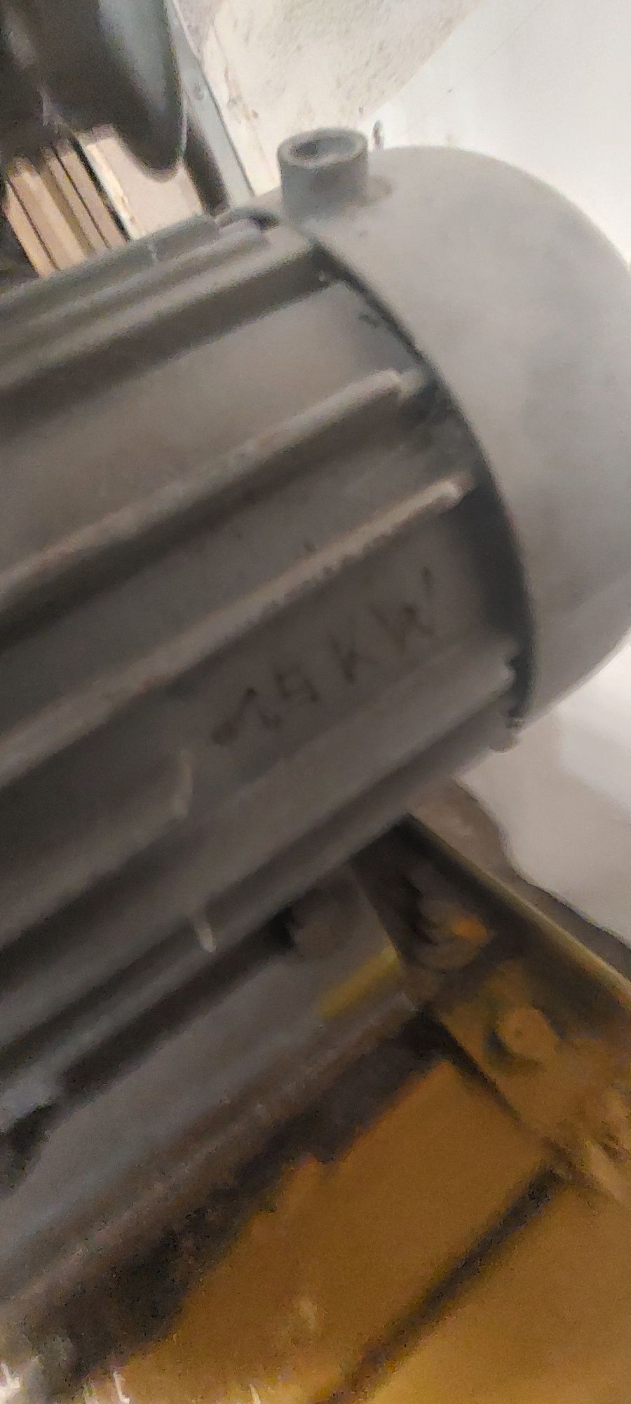 Sprężarka kompresor 3 fazowa ( siła) 400v 1.5KW 80-100l