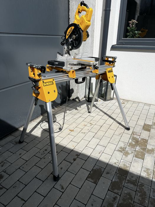 Ukośnica Dewalt DWS773 -QS