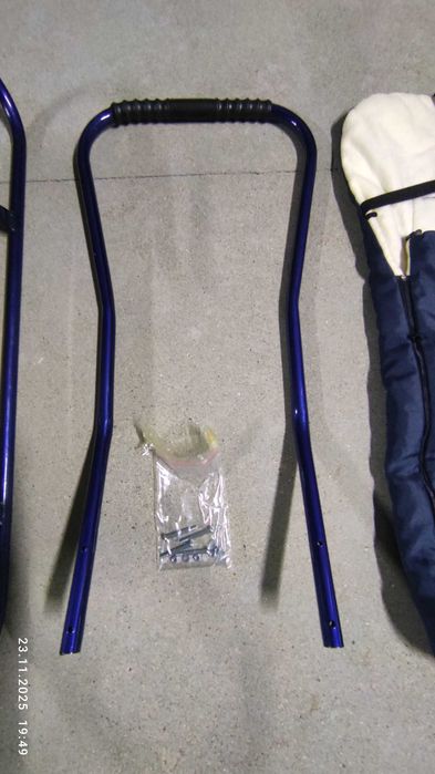 Sanki ze śpiworem, oparciem i pchaczem