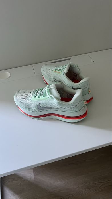 Varias sapatilhas Nike running