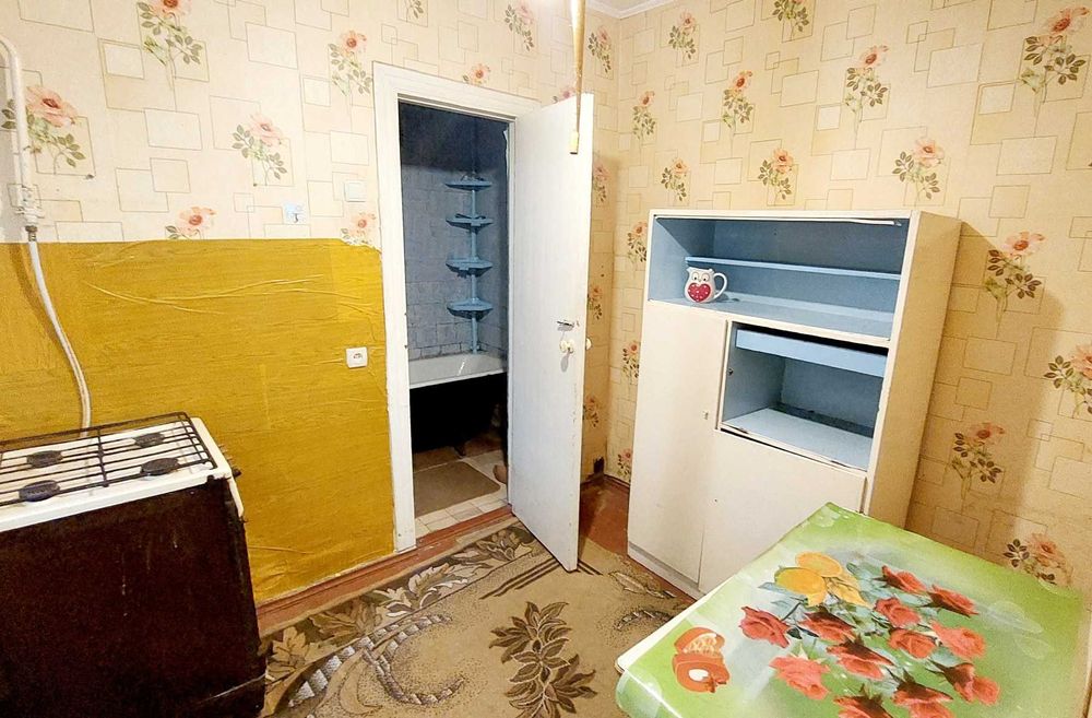 Продажа 3х комнатной квартиры в Варваровке! Свой дворик!