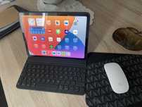 Ipados 18 Apple com teclado e rato da Aplle