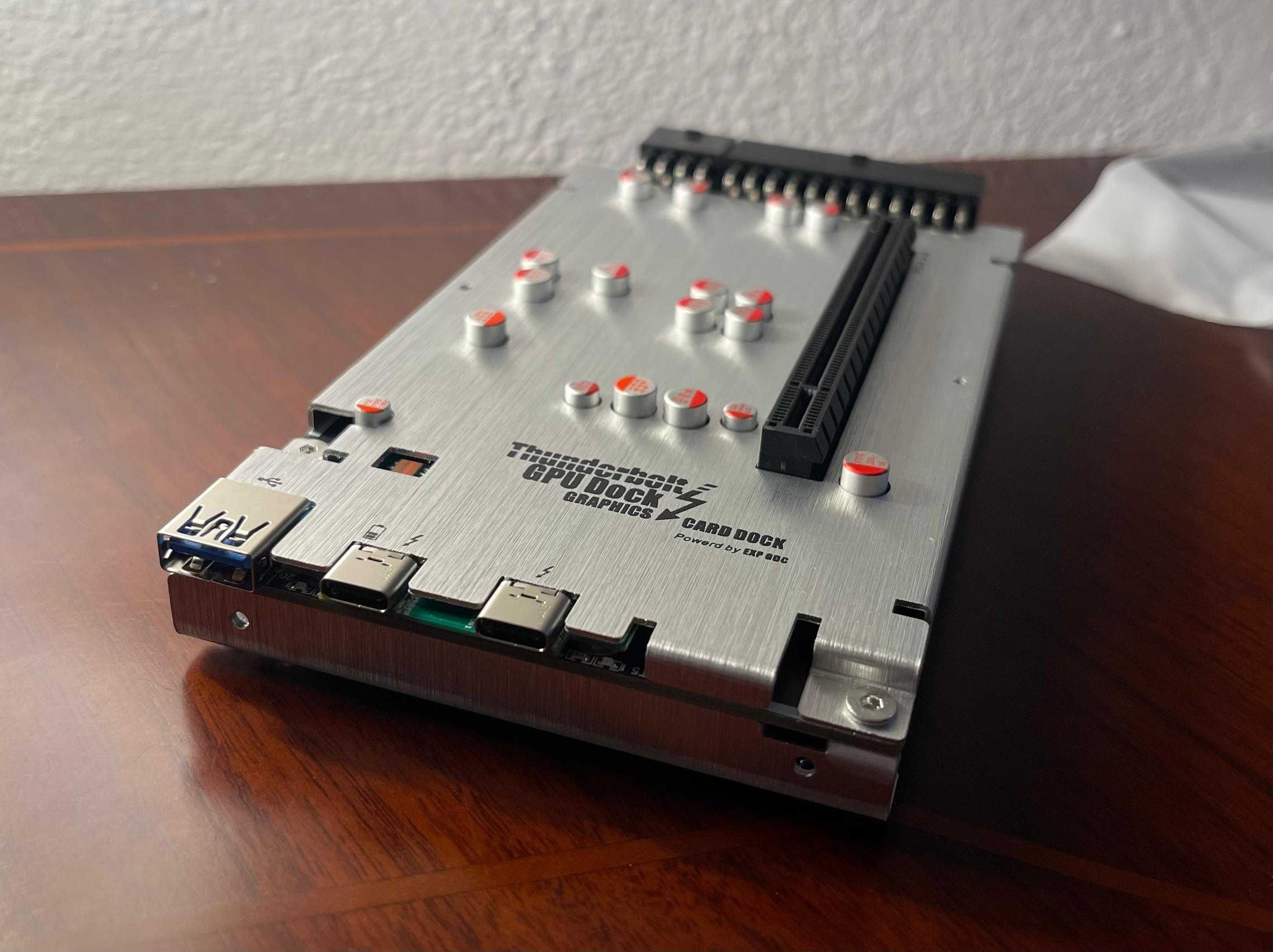 Placa grafica thunderbolt TH3P4G3 - Novo, nunca usado!