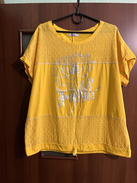 Женские футболки и платье больших размеров