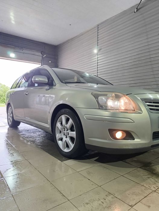 Toyota Avensis 2.4 АКПП