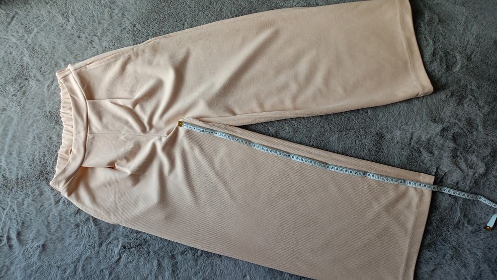 Spodnie dziecięce 140cm