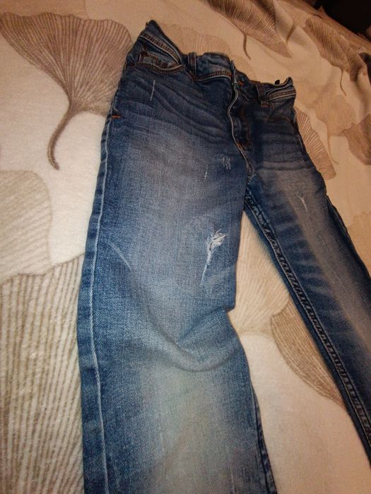 Spodnie Dżinsy Chłopięce George Skinny122-128 cm Wąskie Dziury
