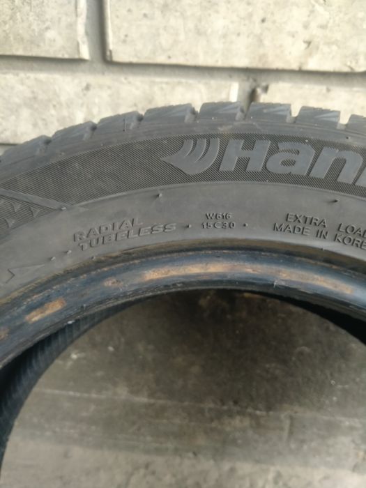 Продам зимові покришки б/у (комплект) 16r 205/55 T94