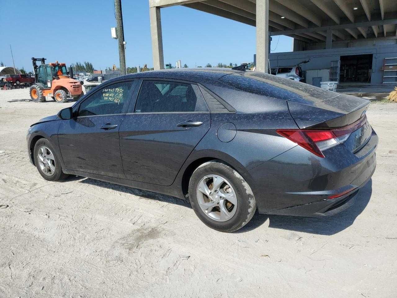 Hyundai Elantra SE 2022