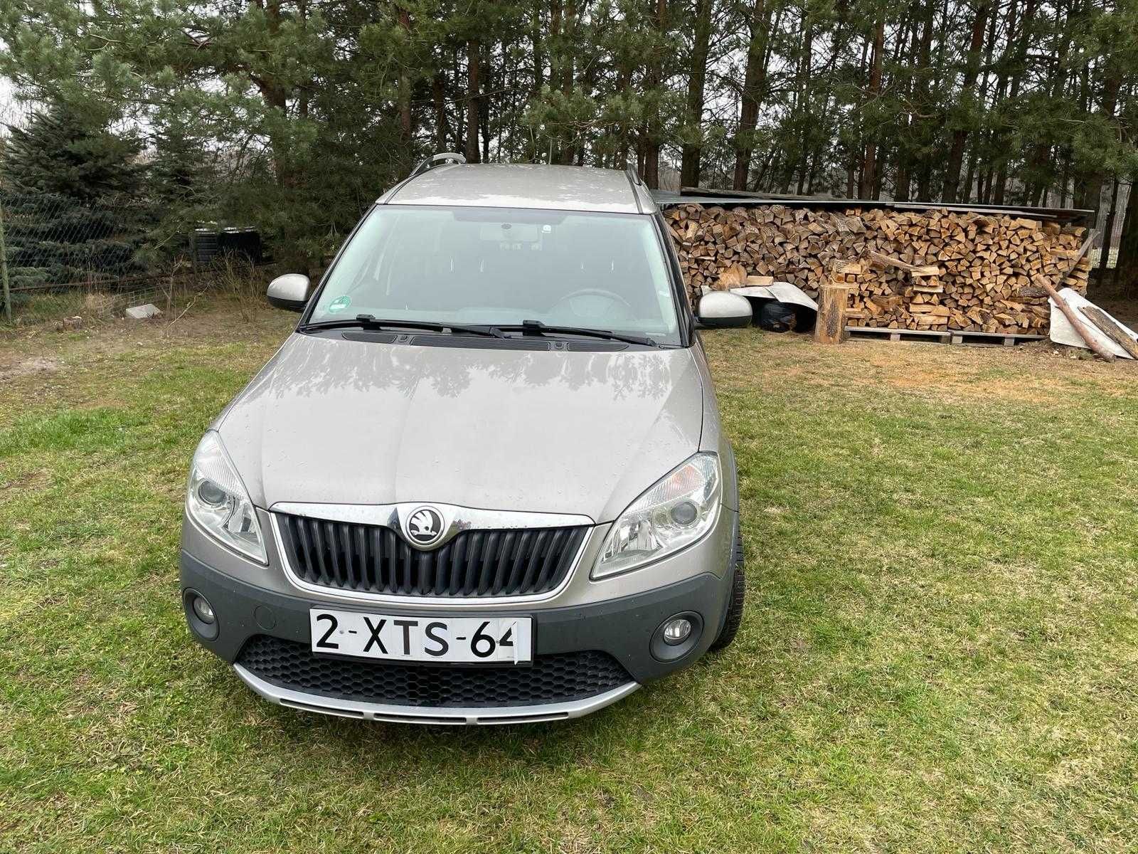 Skoda Roomster 2015