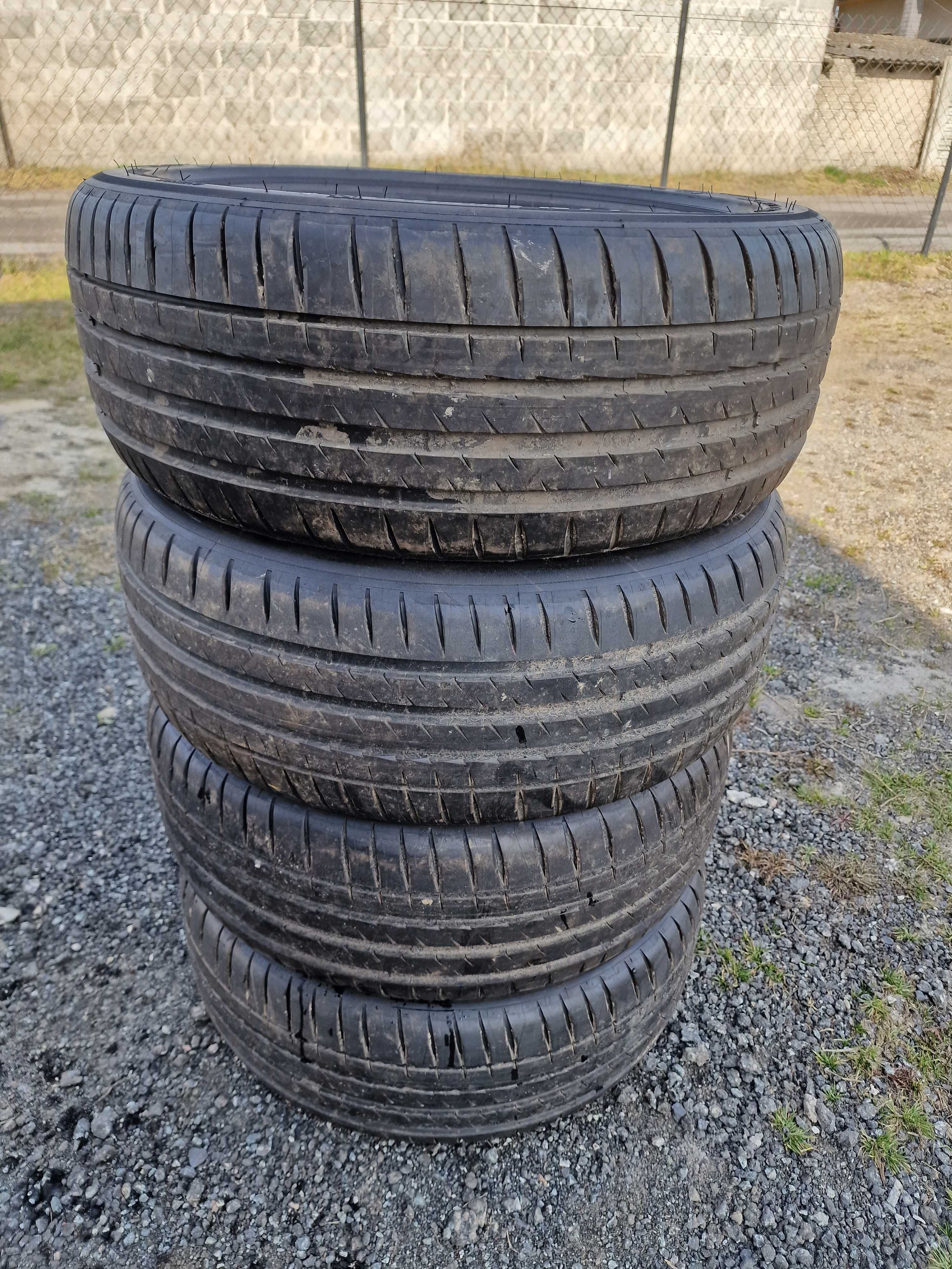 MICHELIN PILOT SPORT 4 MO Mercedes 225/45R18