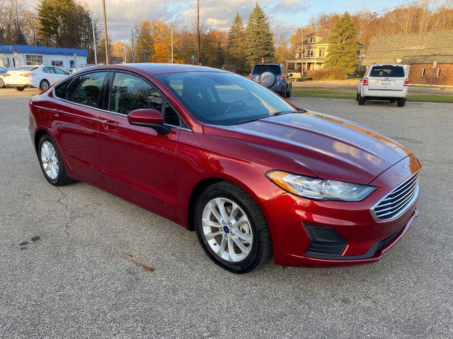 Ford Fusion SE      2019