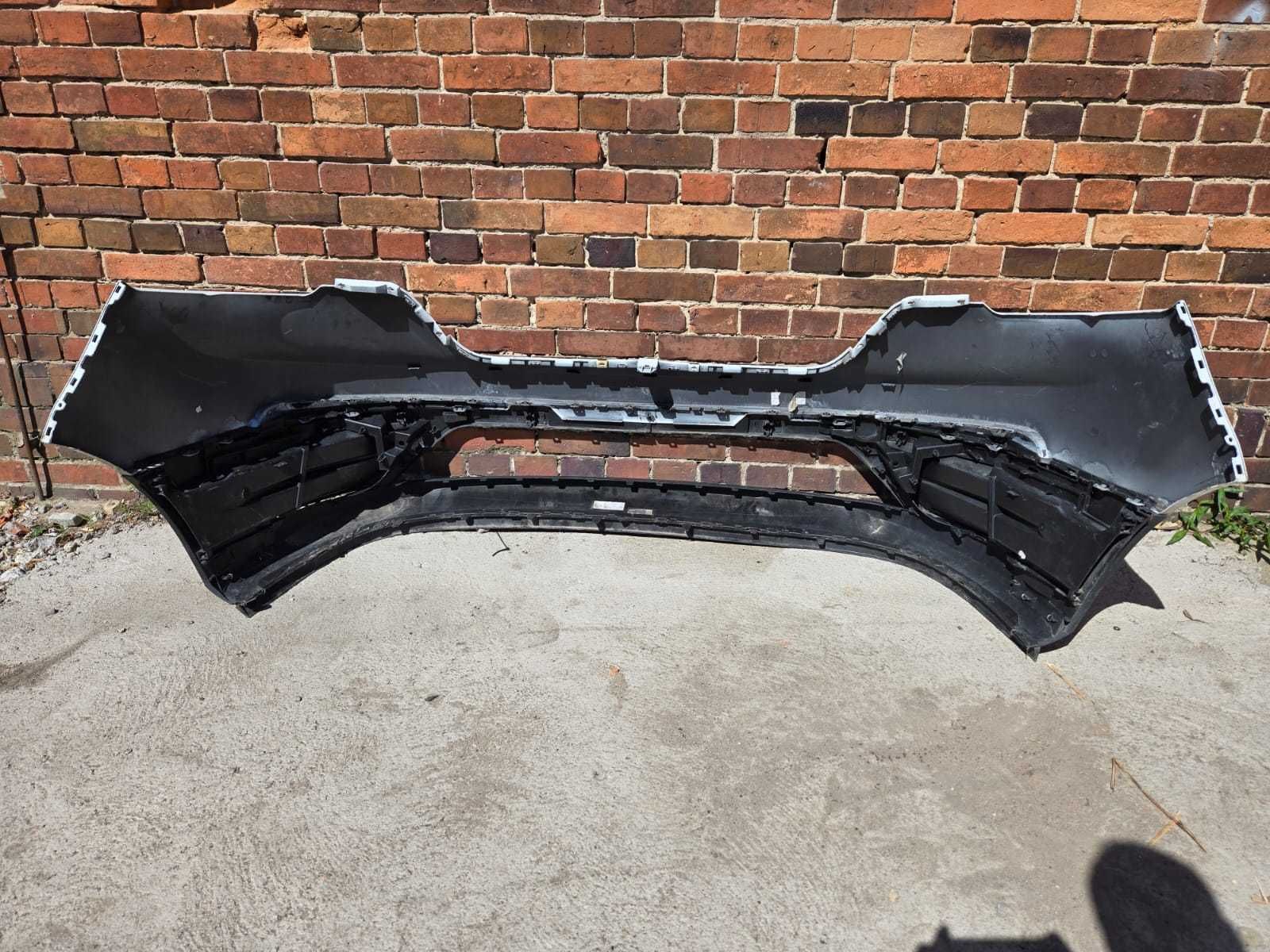 Zderzak Przód Przedni Renault Trafic IV 4 21- Kratki Pdc Oryginał