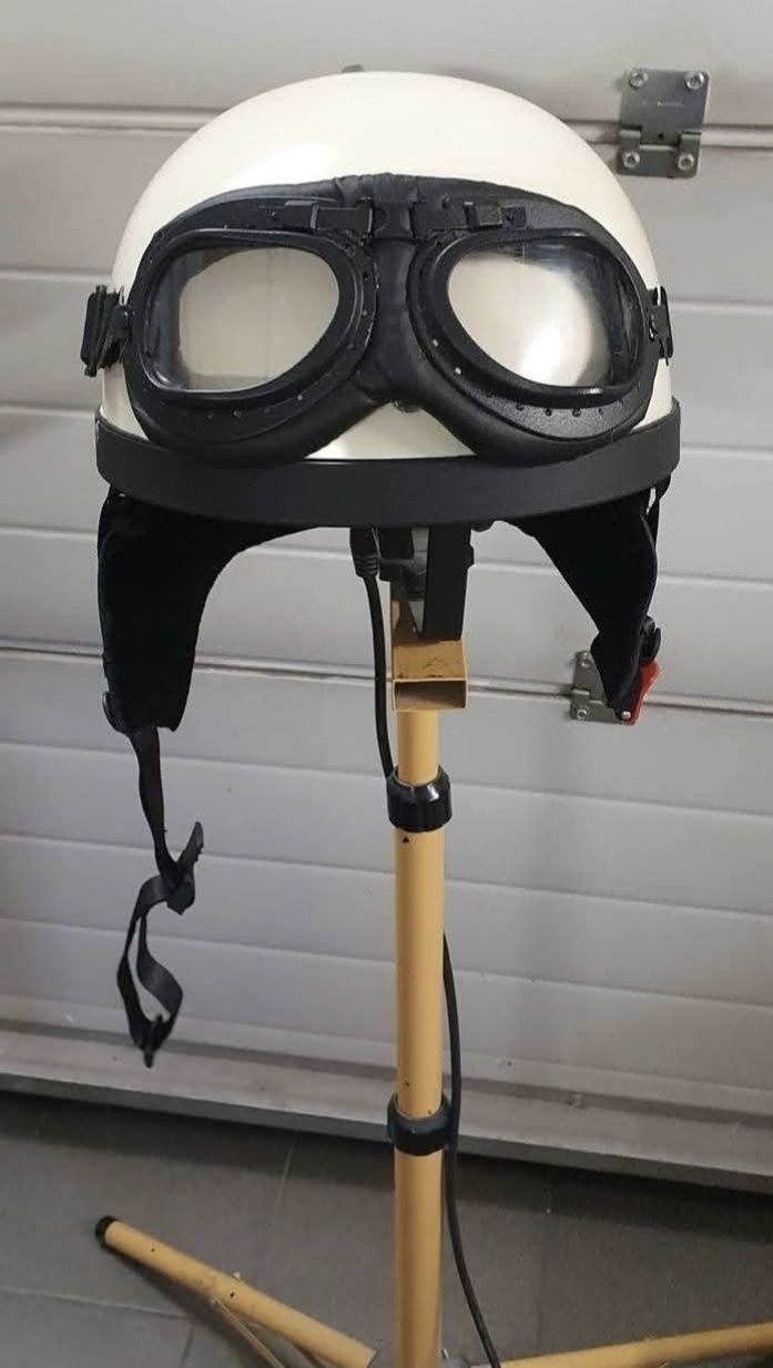 Kask orzeszek prl gogle
