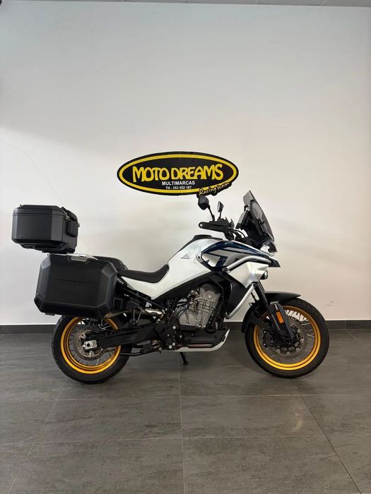 CF Moto 800MT Explore