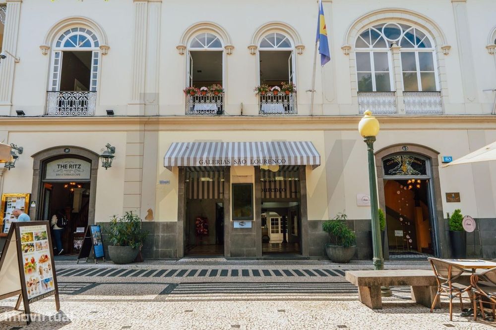 Tabacaria no Centro do Funchal - Galerias de São Lourenço