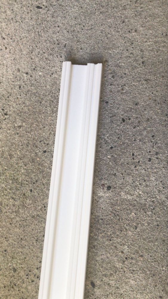 Rodapés poliestetireno branco 5cm - 225 cm (17 unidades)