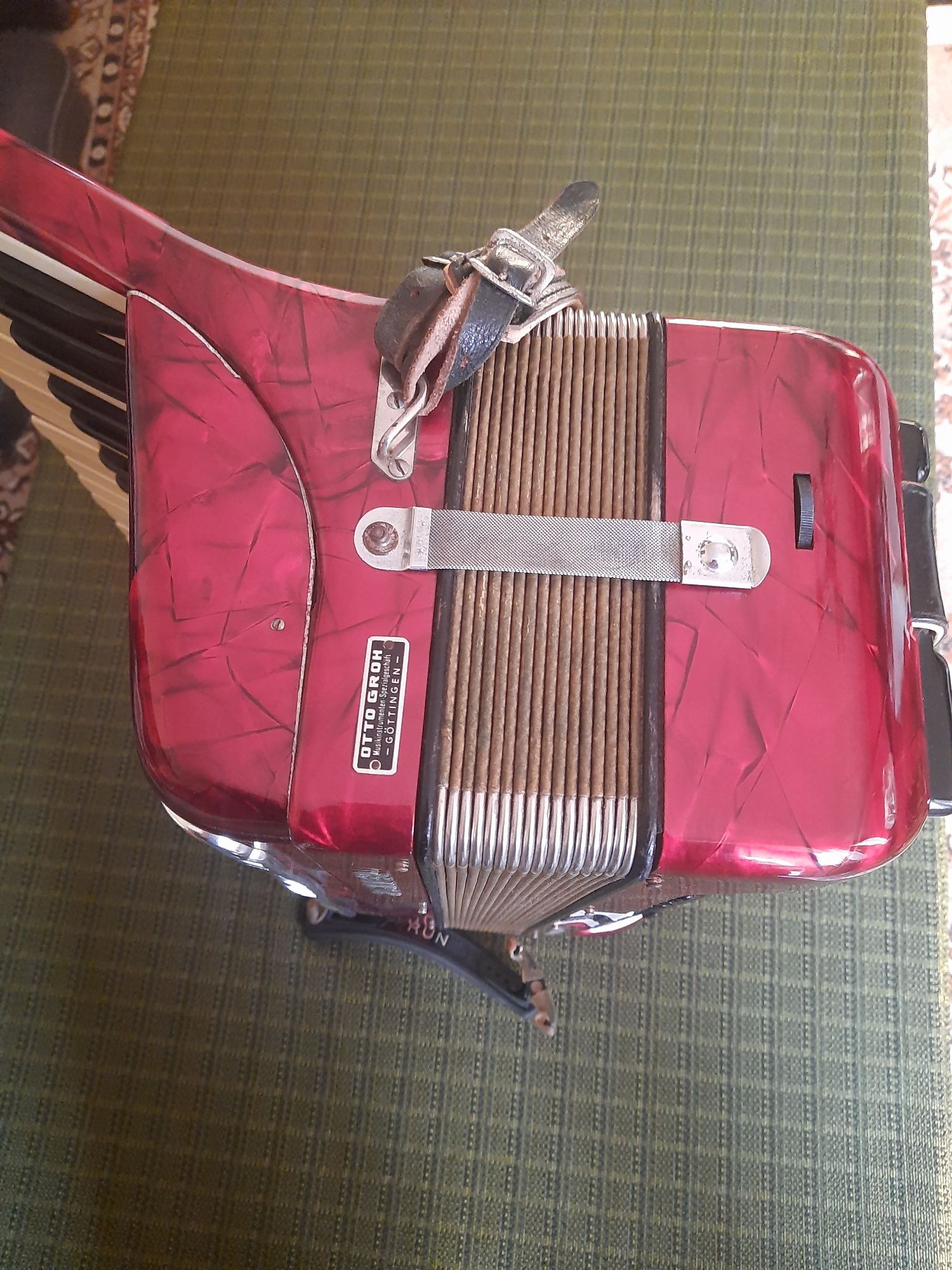 Akordeon  Hohner Verdi 4