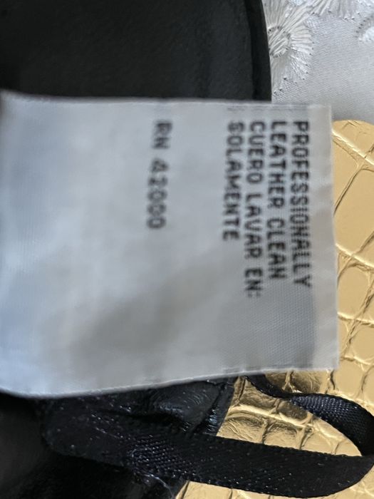 Skórzana czarna spódnica-bardzo dobry stan