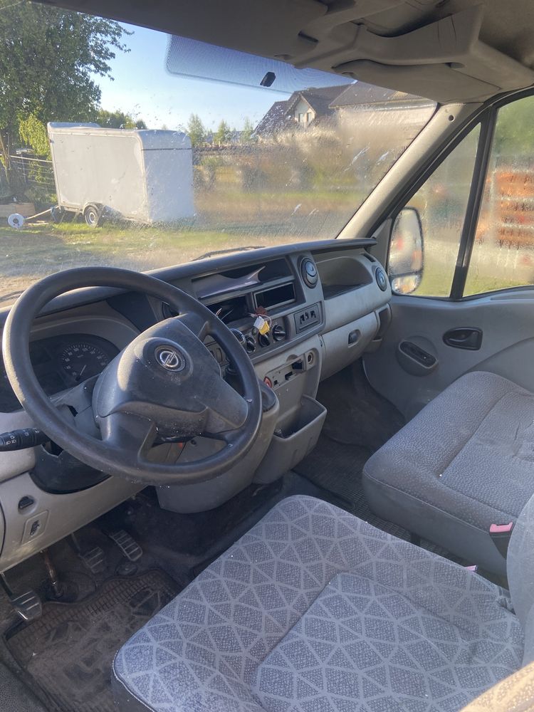 Opel Movano  2.5 cdti