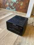Radio sieciowe budzik TechniSat DIGITRADIO 52 CD Bluetooth, indukcja