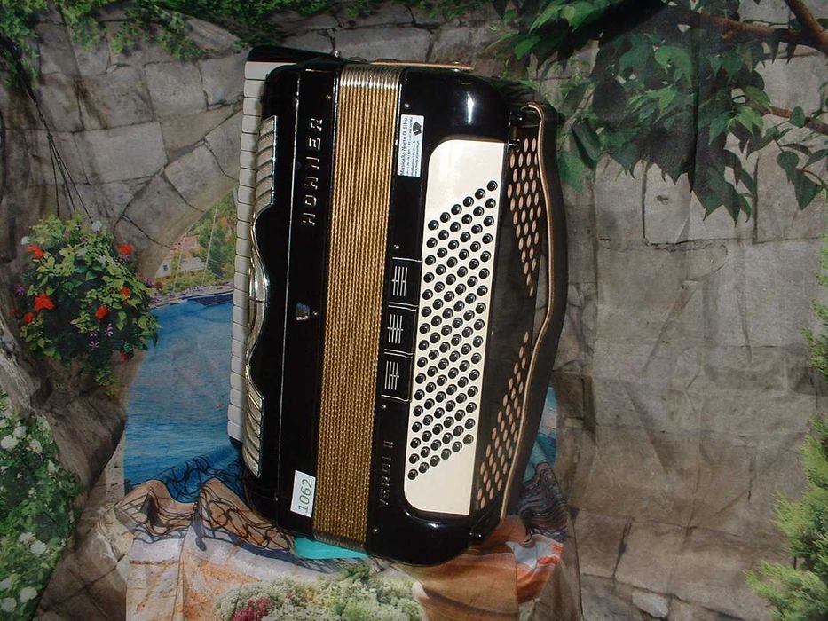 Acordeão Avenda R 1062