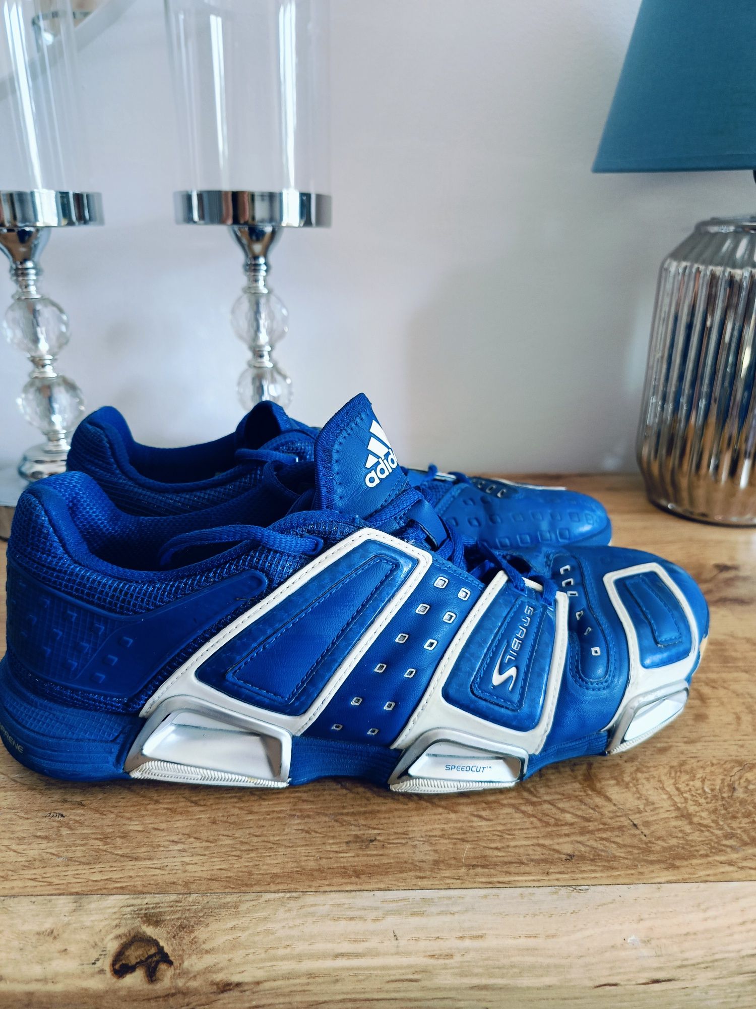 Buty adidas Stabil niebieskie 42 i 2/3