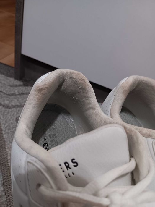 Adidasy damskie białe marki Skechers