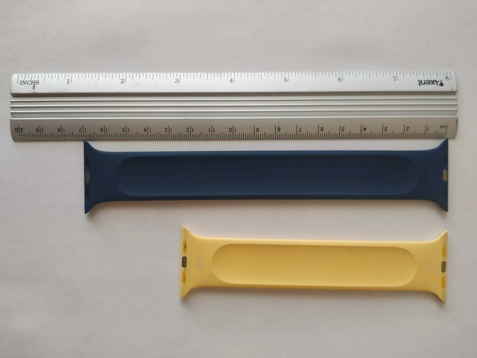 Оригінальний ремінець Apple watch