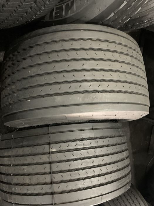 шина вантажна б/в 445/45R19,5 Michelin XTA2 Energy (2 шт.)