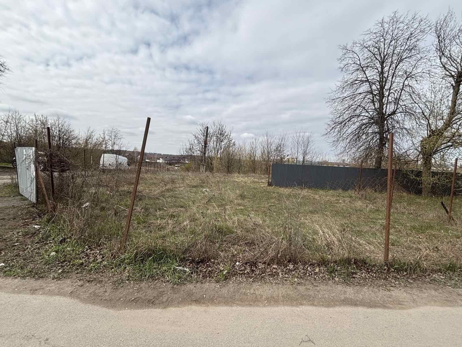 Продам земельну ділянку комерційного призначення