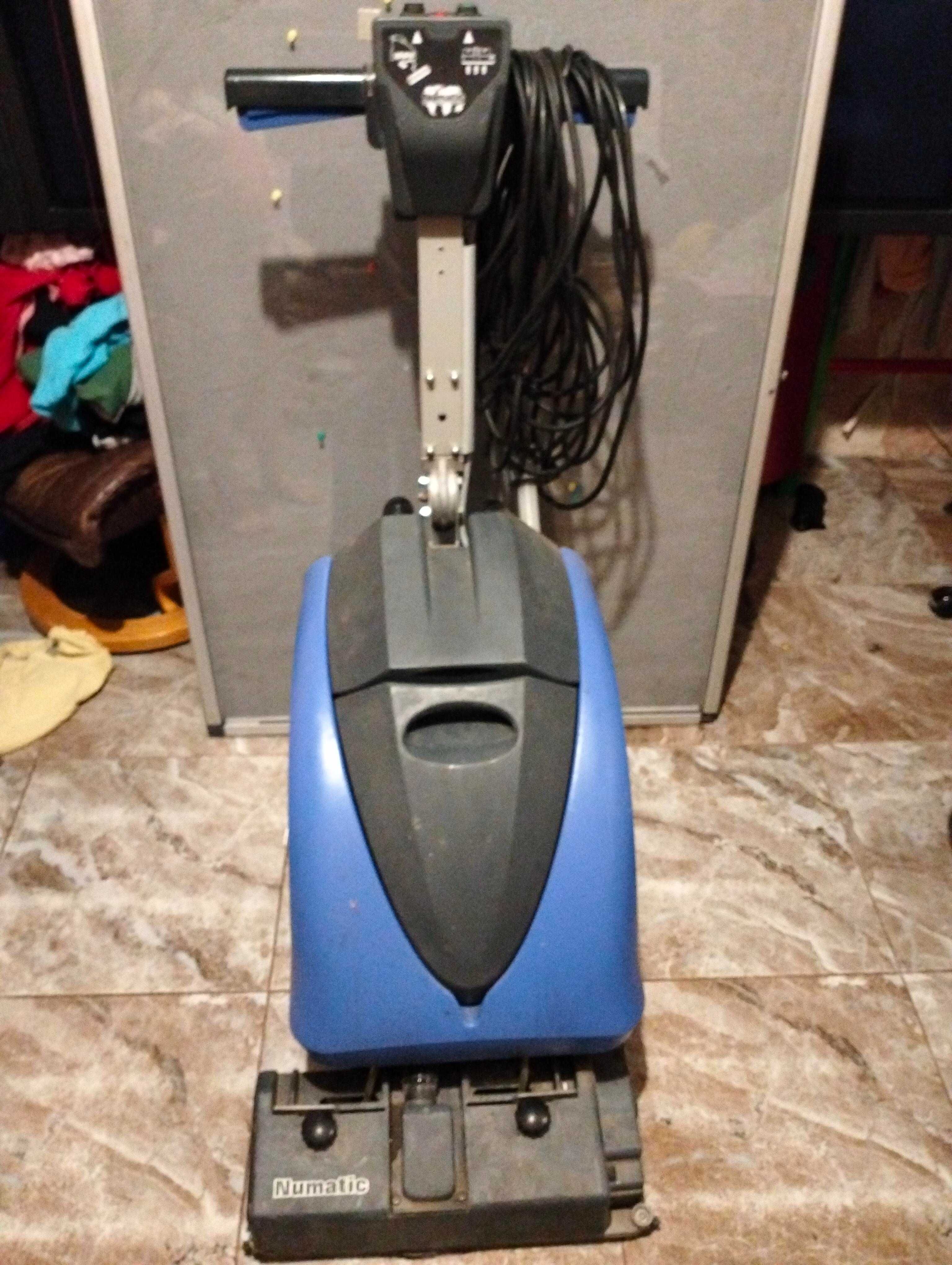 підлогомийка  numatic tt 1535s