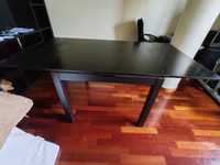 Mesa extensível IKEA Bjursta + 4 cadeiras