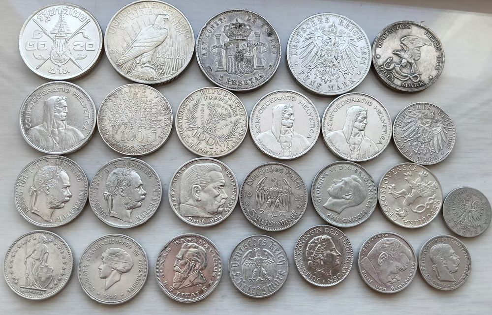Продам много монет из серебра