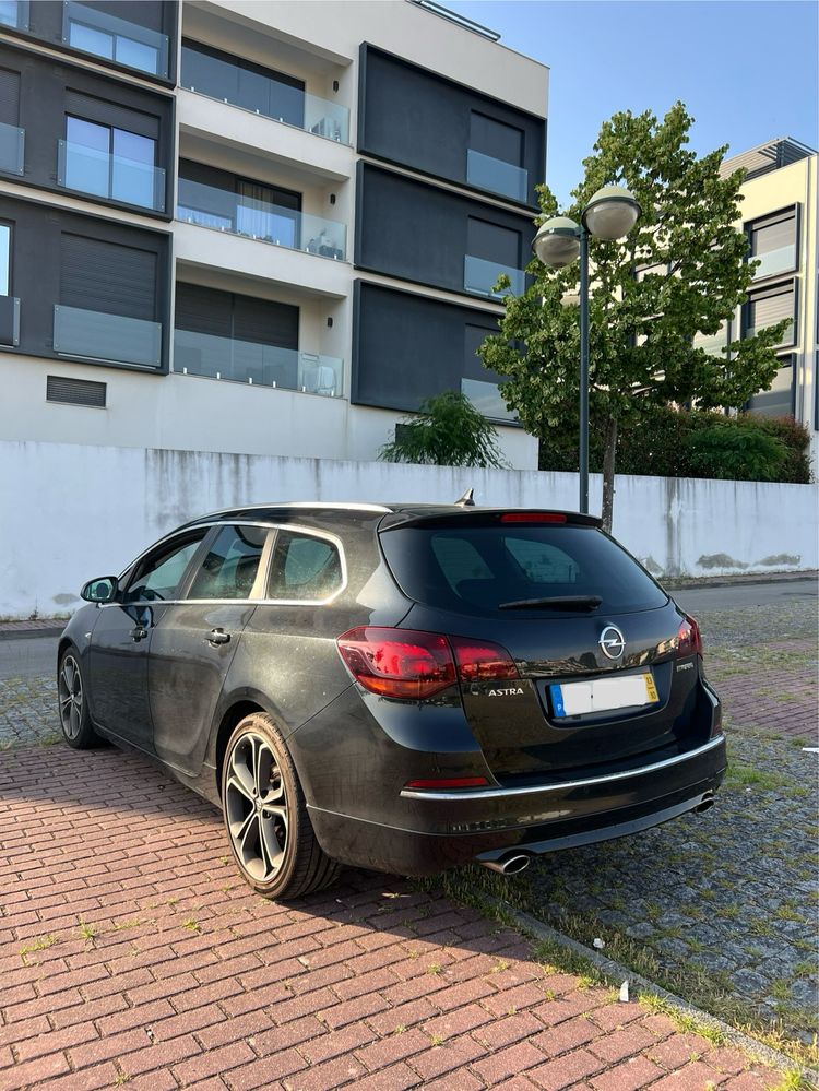 Opel Astra BiTurbo