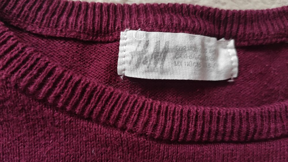 Sweterek dla dziewczynki rozmiar 110/116 H&M