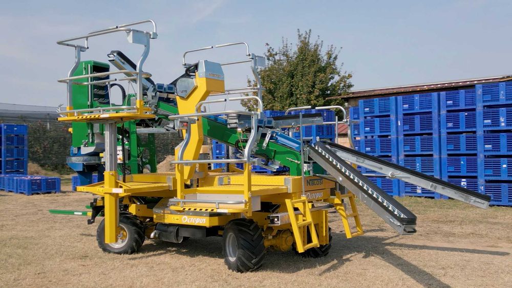 Kombajn do zbioru owoców N.Blosi OCTOPUS (nie munckhof pluk-o-track)