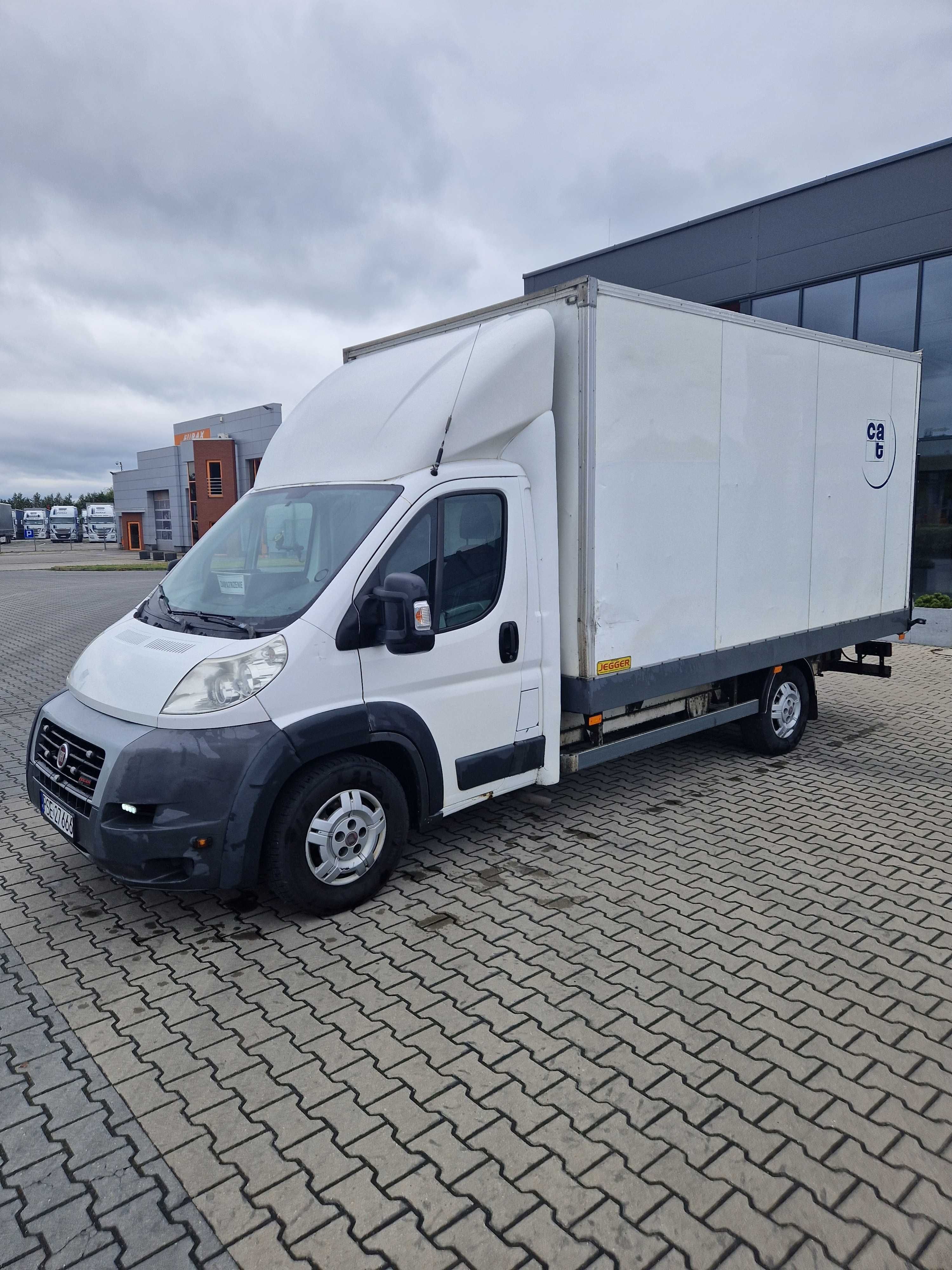 Fiat Ducato 3.0 160KM, 2011r. kontener 8eup + winda