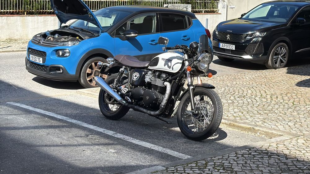 Triumph Thruxton Ace Café Special Edition