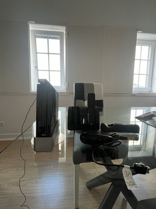 Nitendo wii em excelente estado inclui jogo wii sports