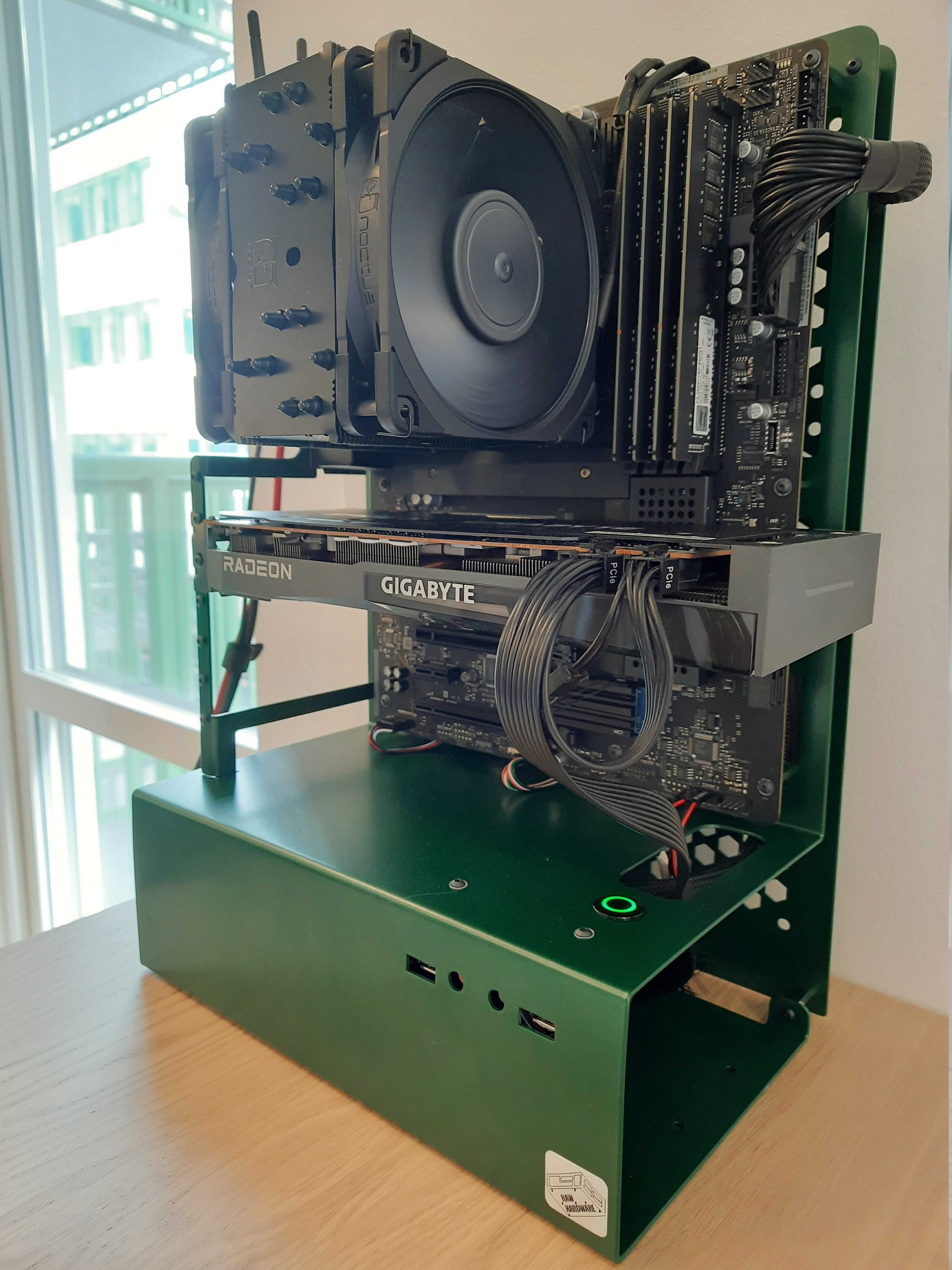 Open AIR / otwarta obudowa / Test bench M-CASE 1 PRO v2 RAL