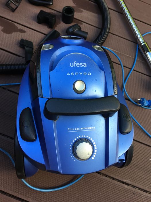 Aspirador Ufesa deposito água