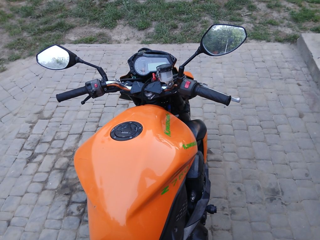 Продам Kawasaki Z 750 Рік 2009