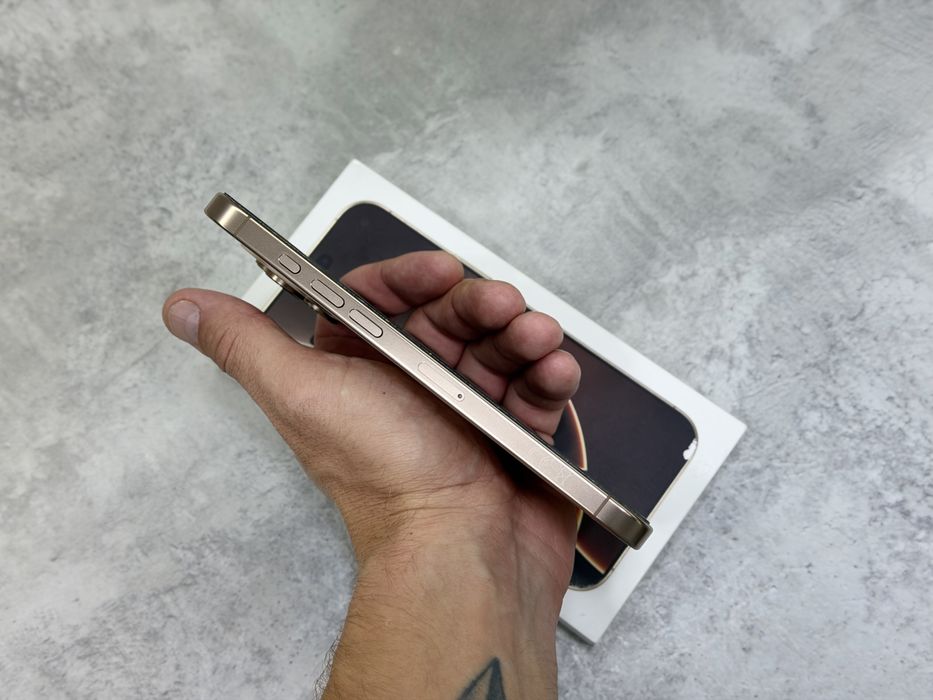 Iphone 16 Pro max / 256 gb / Desert titanium