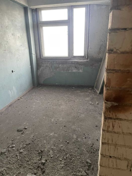 Будівлі та споруди виробничо-складського комплексу,  7 031,5 кв.м.,