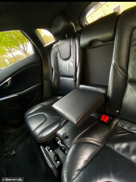 Volvo V40 2013 RDesign